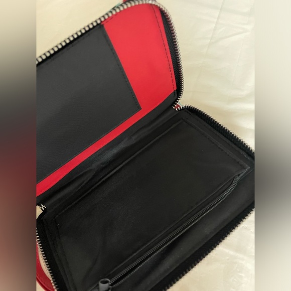 Women’s wallet - Picture 3 of 3